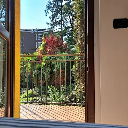 Amendola Apartment *